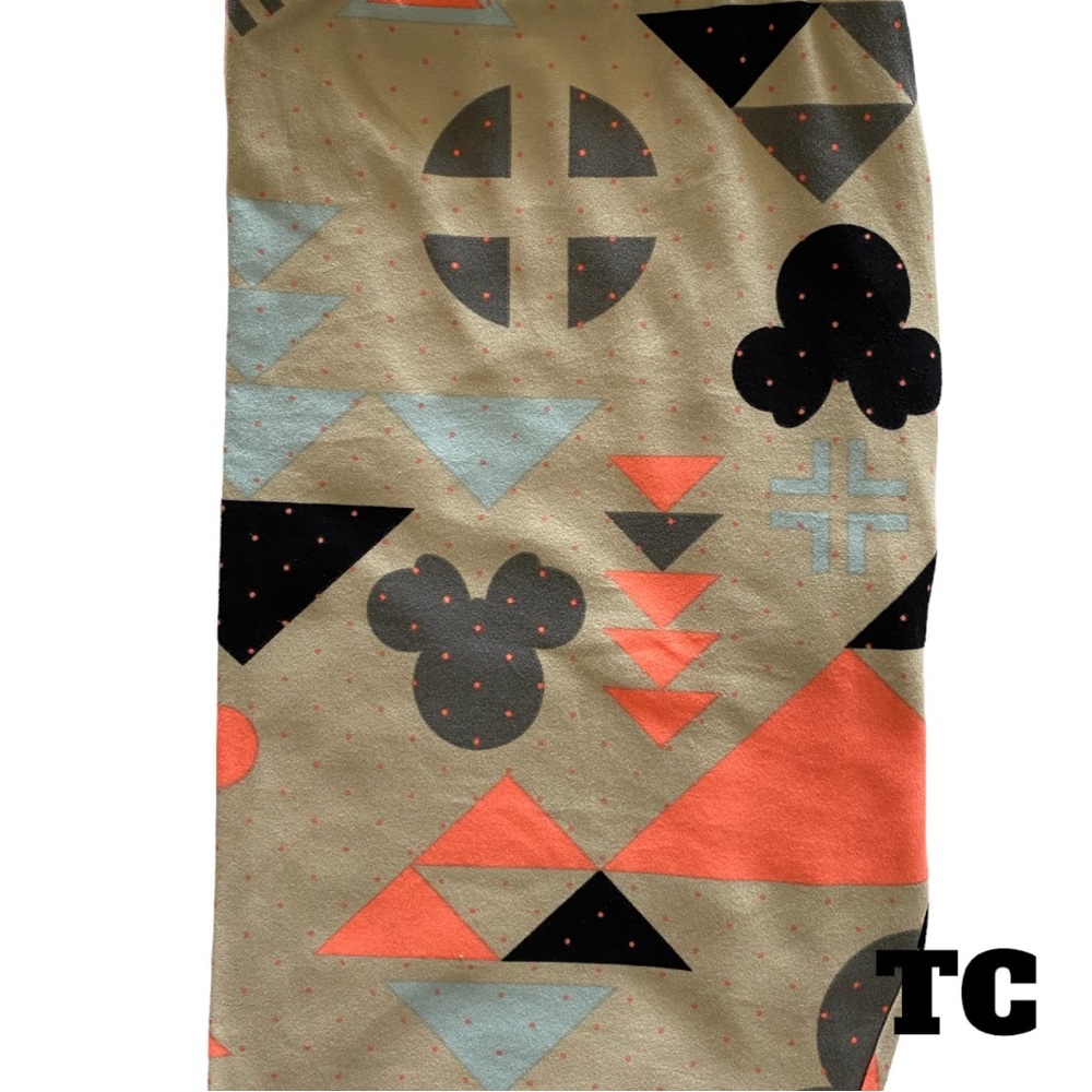 LuLaRoe Buttery Soft Leggings